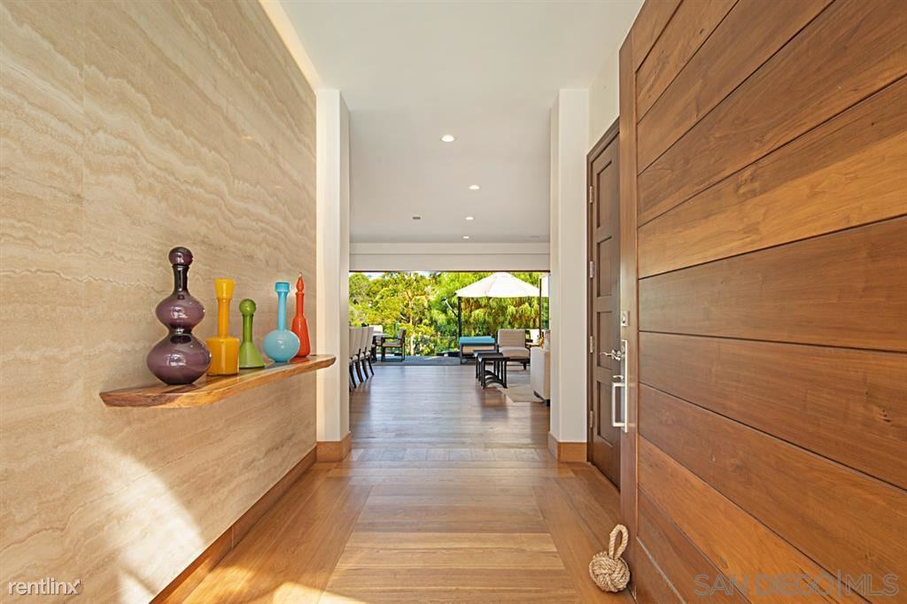 2055 Avila Ct - Photo 2 of 25