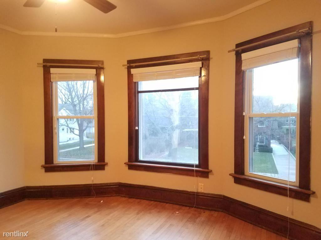 6333 5th Avenue - Photo 3 of 17