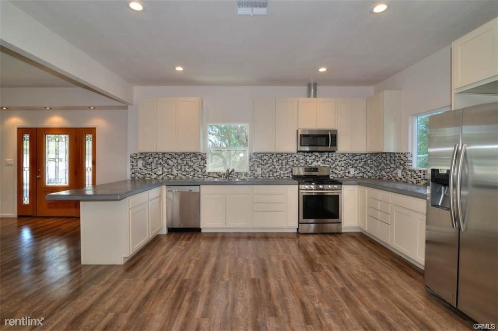 937 Arnold Dr - Photo 3 of 5