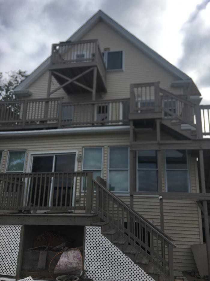 137 Court - Photo 3 of 16