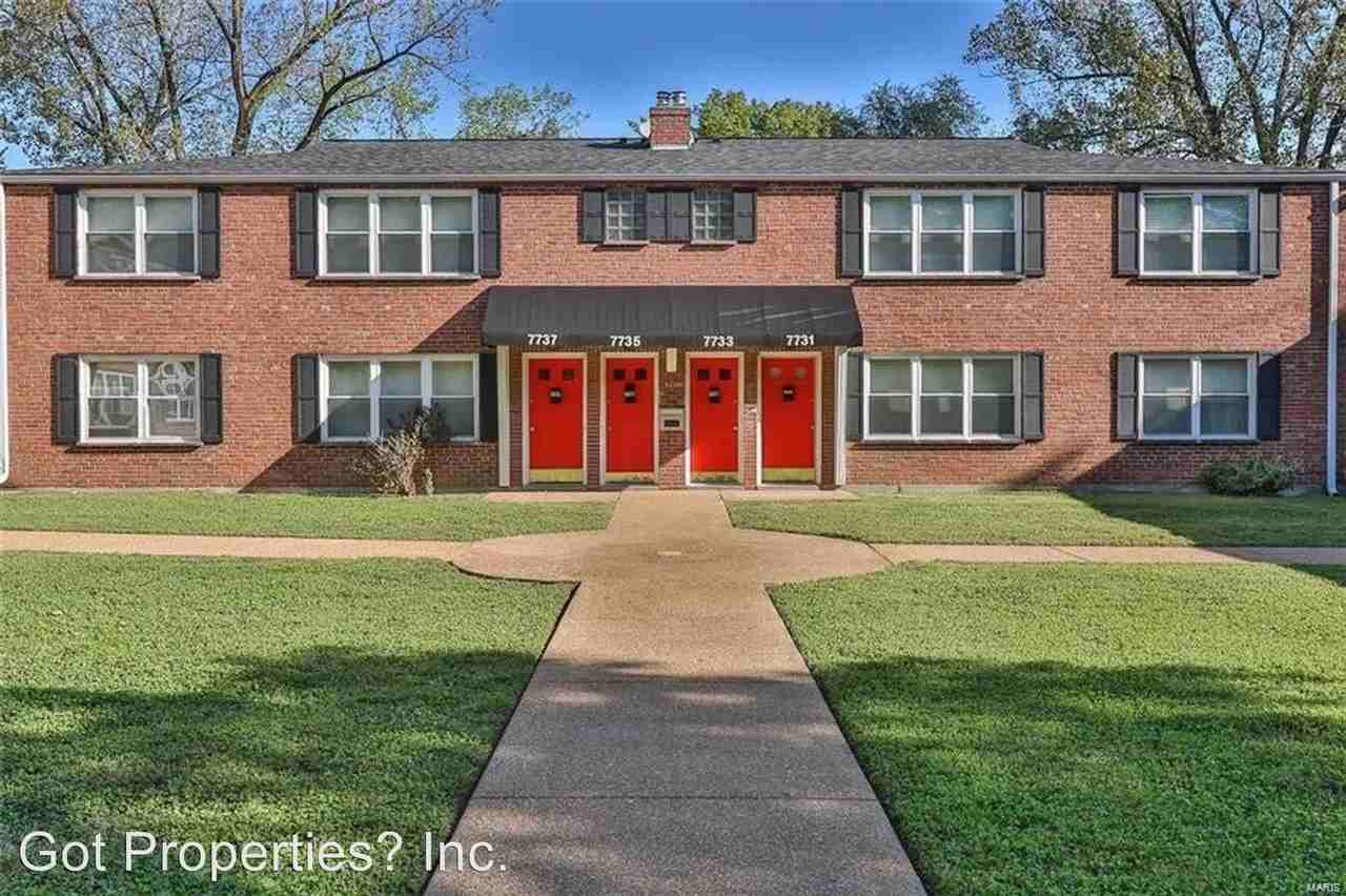 7723-7747 Wild Plum Lane 962-988 Warder Ave - Photo 2 of 16