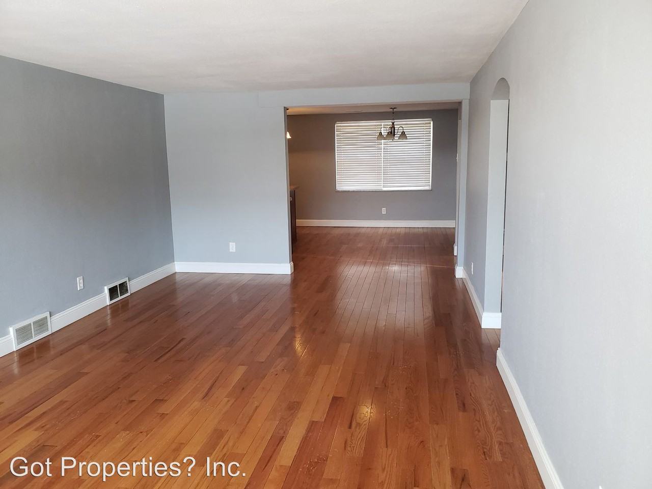 7723-7747 Wild Plum Lane 962-988 Warder Ave - Photo 3 of 16