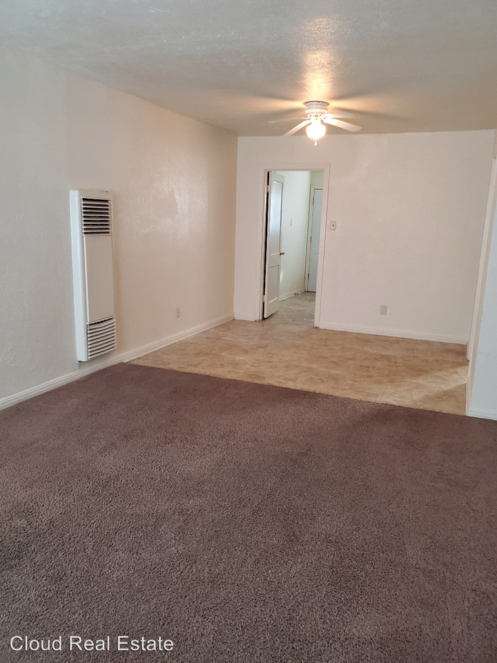 1006 WILLIAMSON - Photo 2 of 9