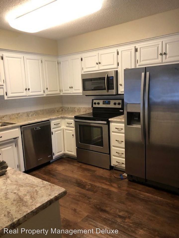 31018 Rasmussen Rd - Photo 3 of 18