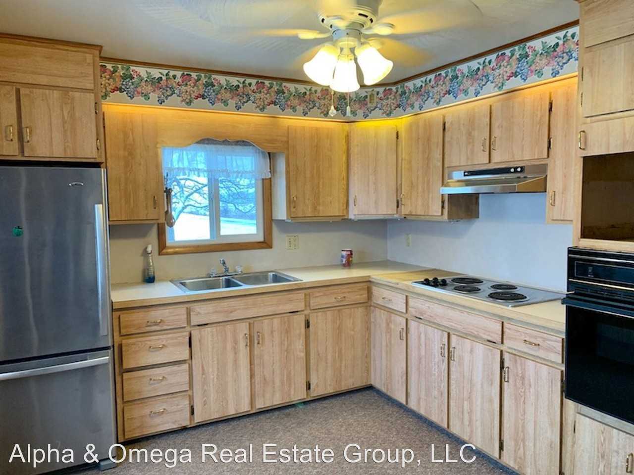 321 Bricker Rd - Photo 3 of 12