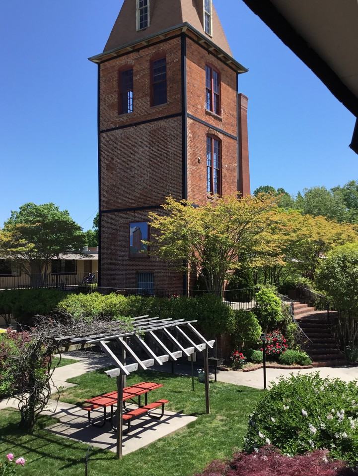 807 W. Trinty Ave - Photo 2 of 16