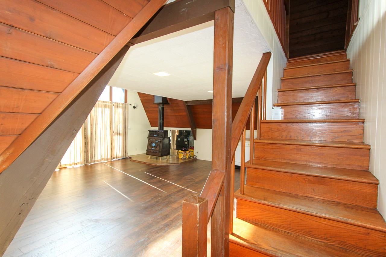 1029 Johnnycake Ln - Photo 3 of 26