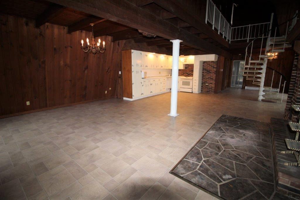 1401 Holtwood Rd - Photo 3 of 20