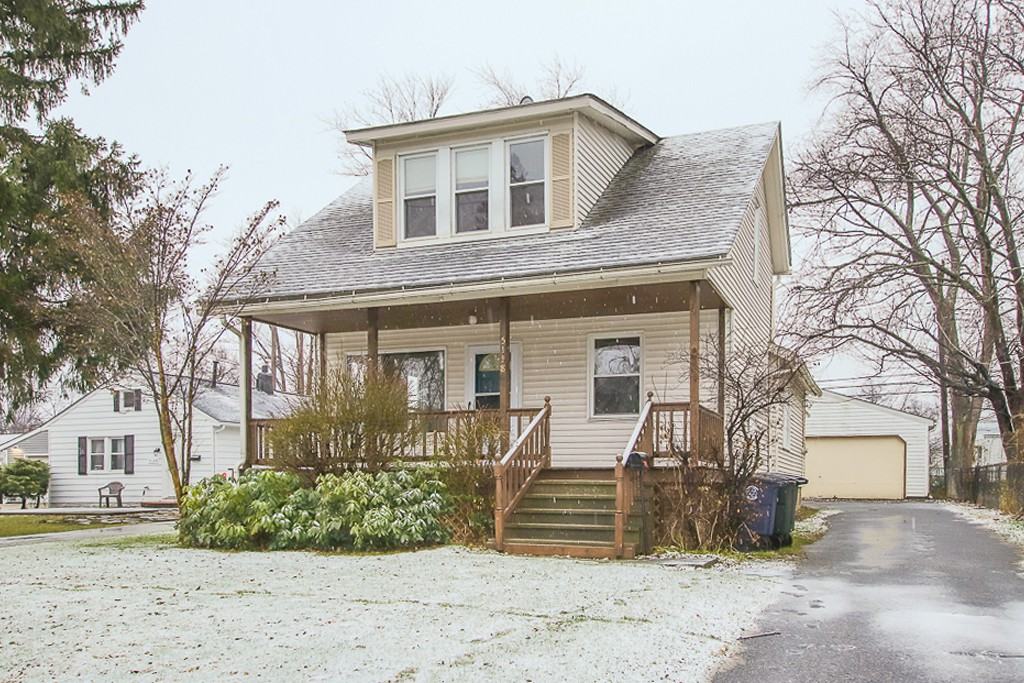 5118 Haverford Dr - Photo 3 of 36