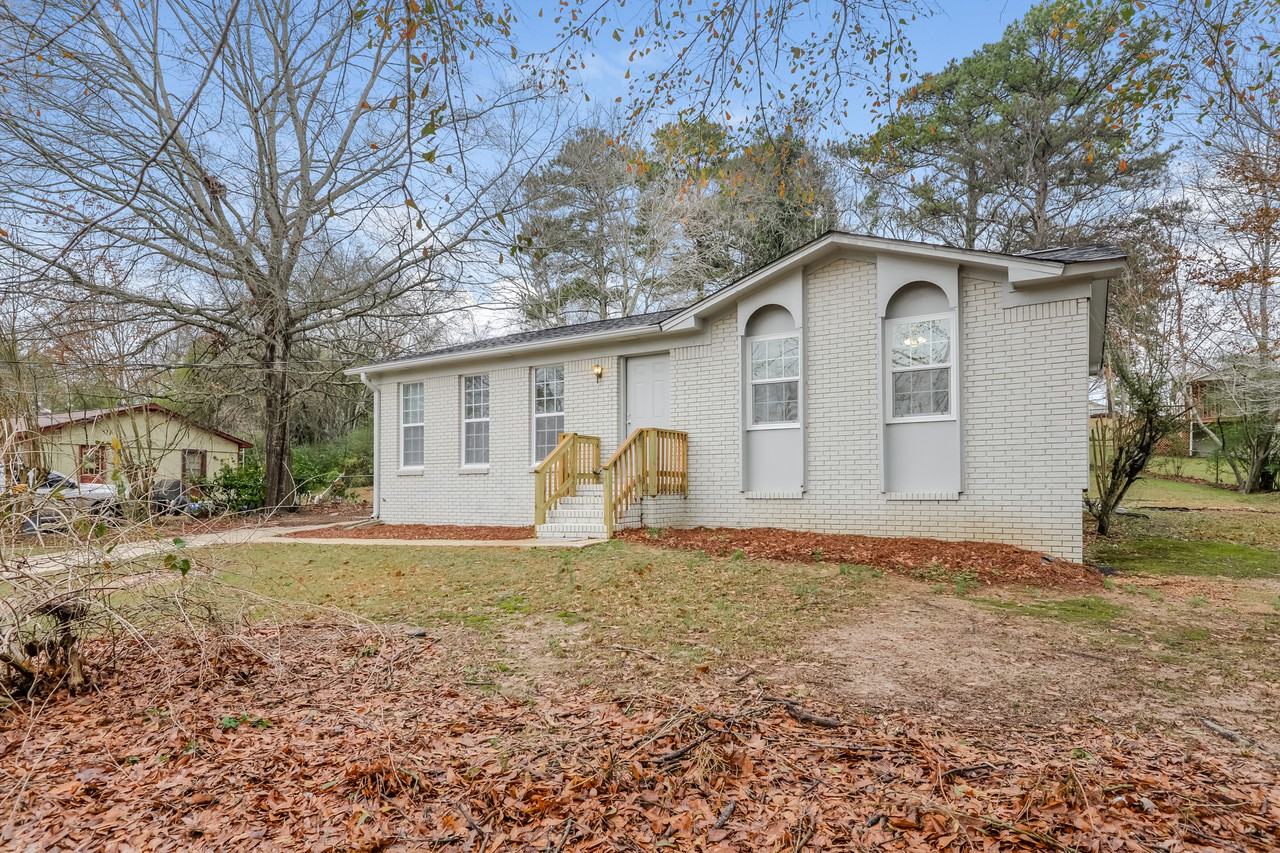 5320 Dewey Heights Rd - Photo 2 of 14