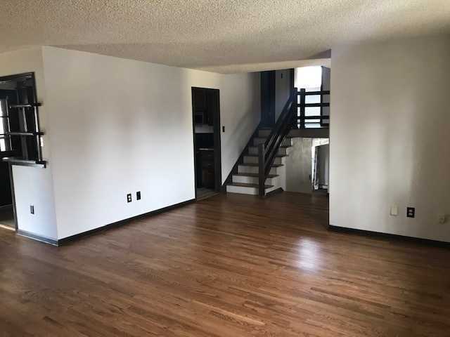 209 Scranton - Photo 3 of 10