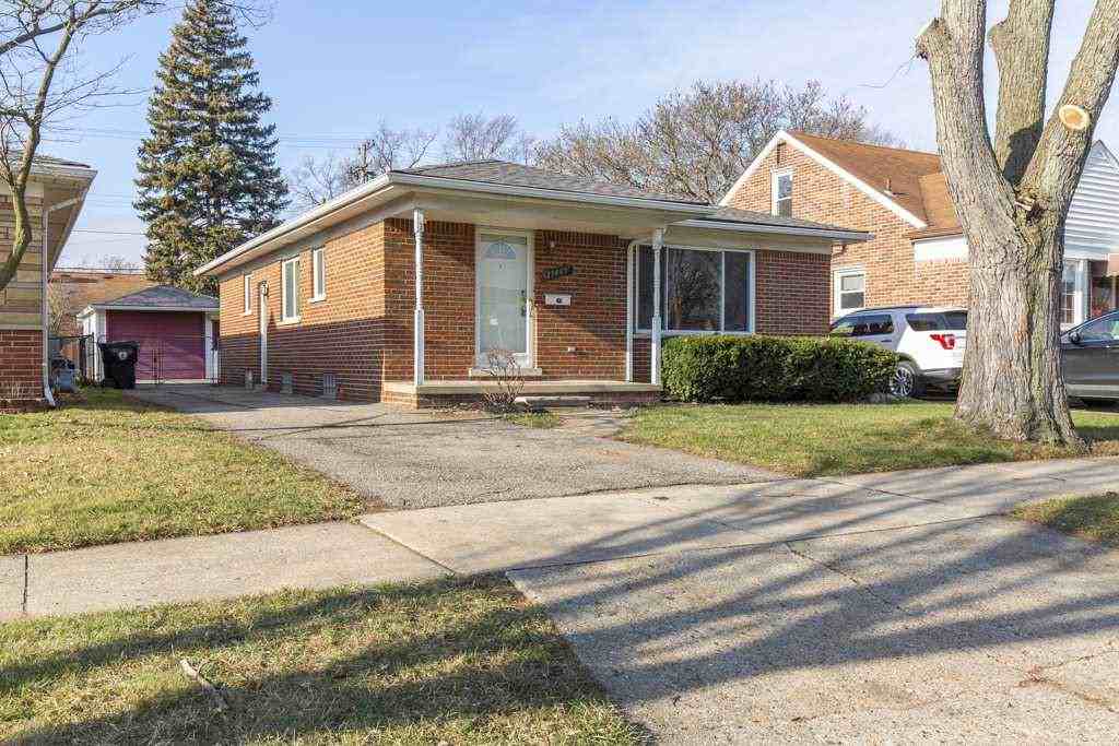 11449 Rockland - Photo 2 of 19