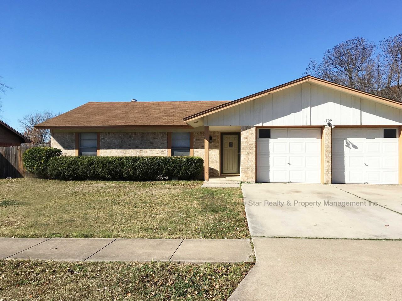 1709 Hooten, Killeen, TX 76543 4 Bedroom House for Rent for 975/month