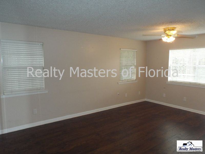 4830 Yacht Harbour Dr. - Photo 2 of 15