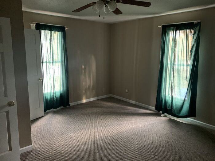 1308 West 3rd Street - Photo 3 of 11