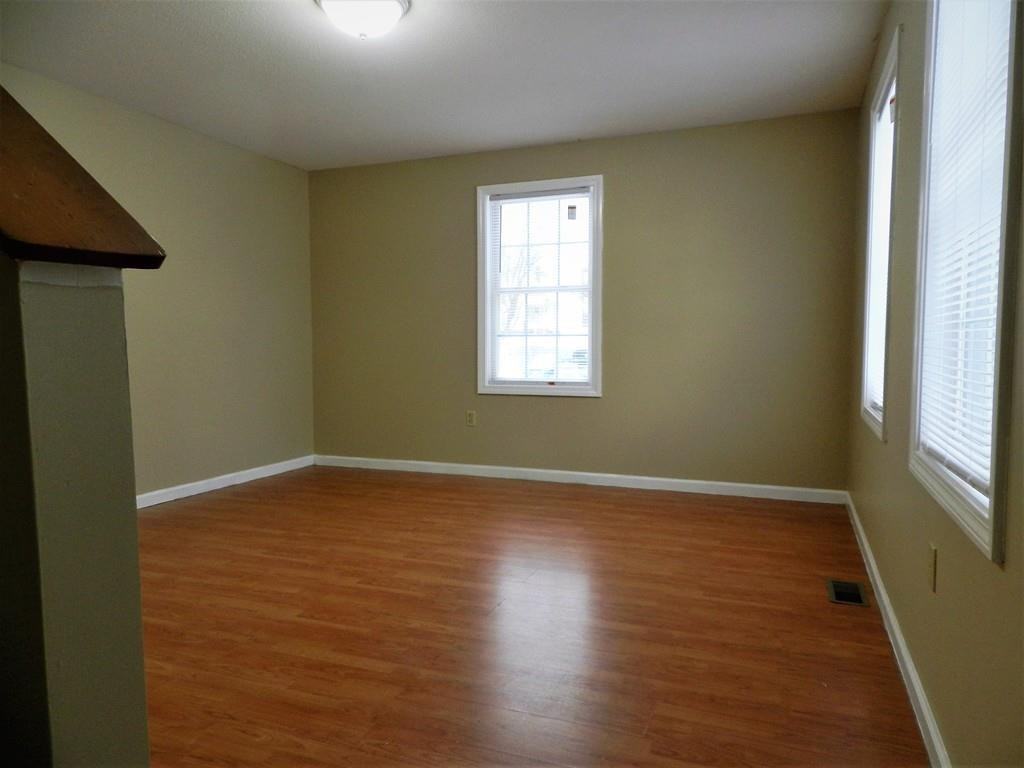 75-77 Holly St Unit 77 - Photo 2 of 11