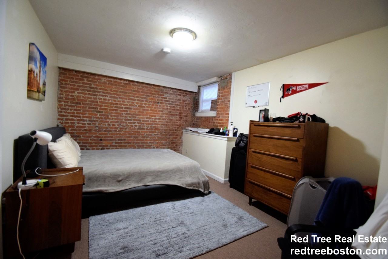 81 Gibbs Street - Photo 2 of 12