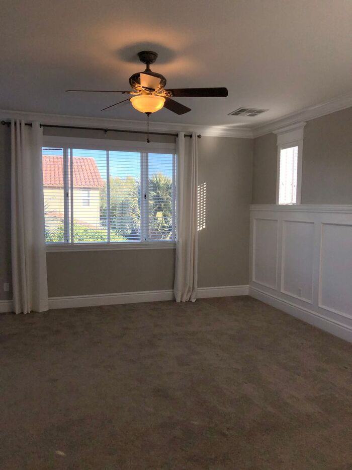 3480 East Comstock Drive - Photo 3 of 22