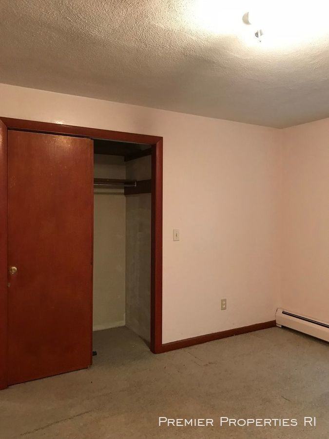 300 Heather St - Photo 2 of 16