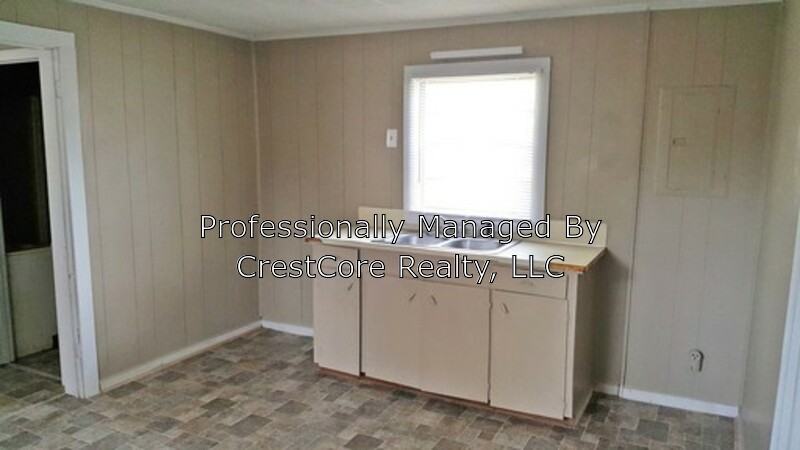 518 Factory St - Photo 2 of 7