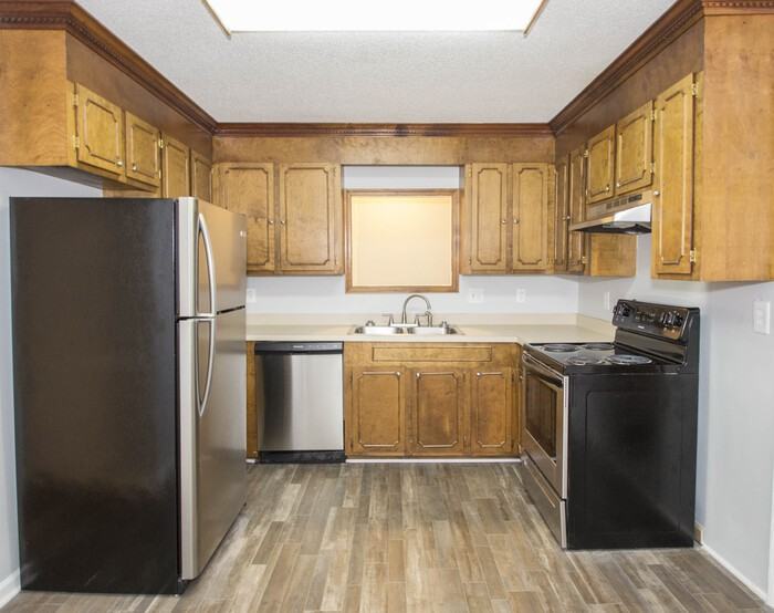 109 Duchess Trail - Photo 2 of 8