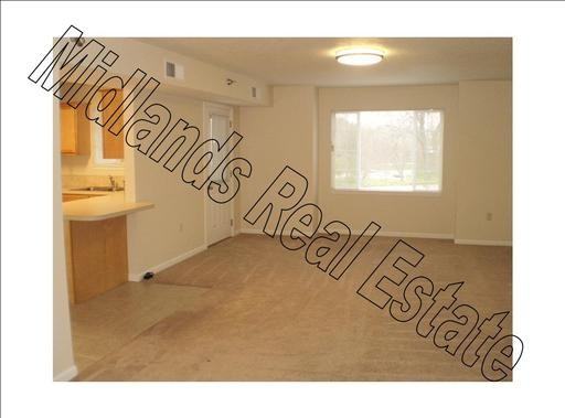 4404 S 16th St #2 - Photo 3 of 12