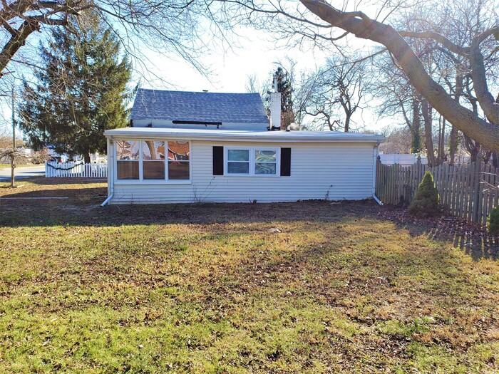 125 Michigan Road - Photo 2 of 18