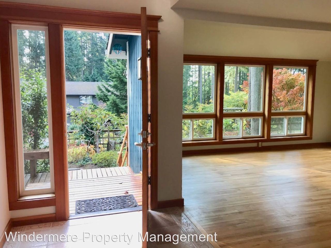 9612 Ne Timberlane Place - Photo 3 of 19