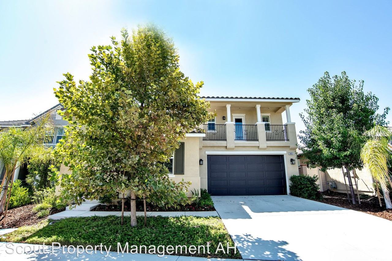 39051 New Meadow Dr - Photo 3 of 48