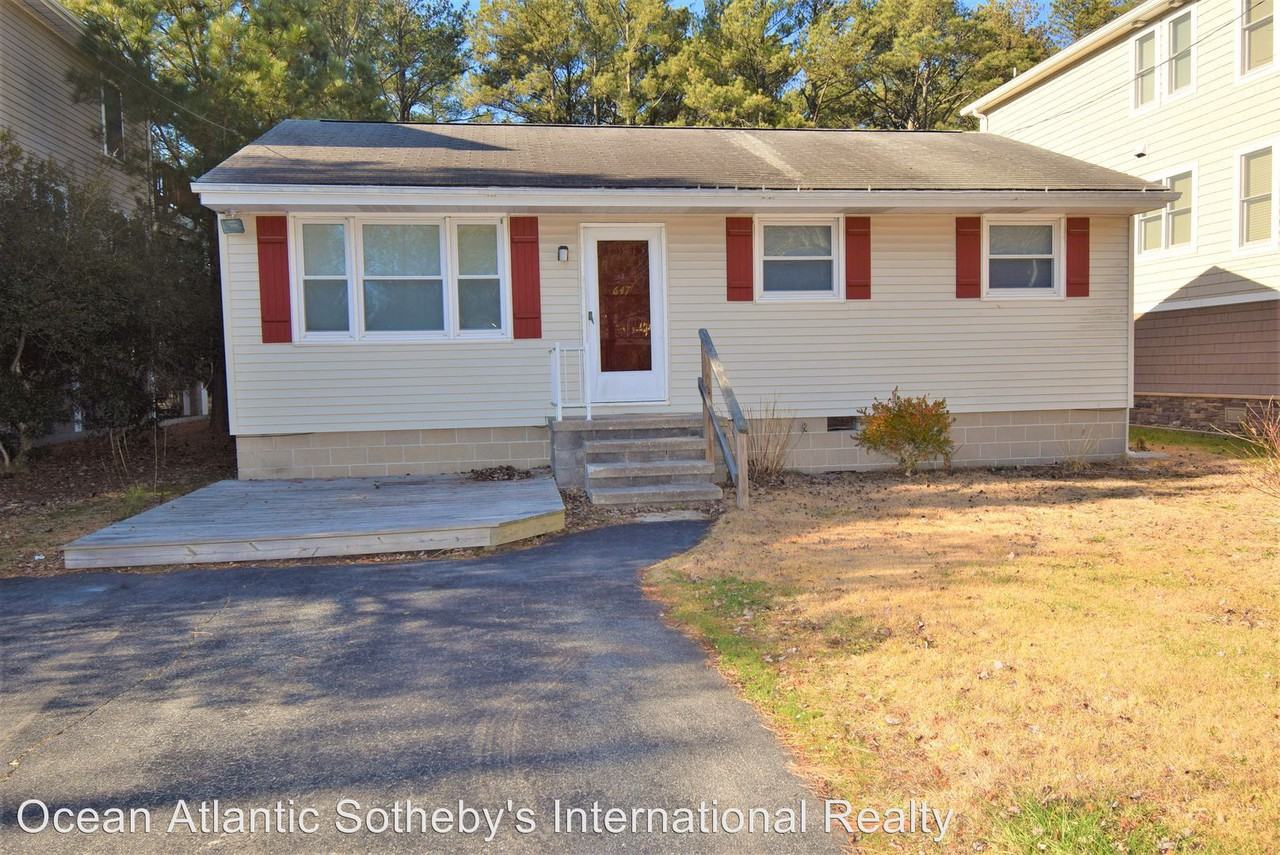 647 Tingle Avenue - Photo 2 of 11