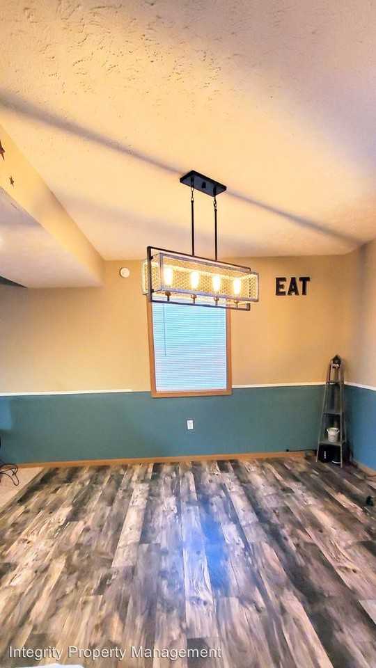 28484 Sleepy Lane - Photo 3 of 14