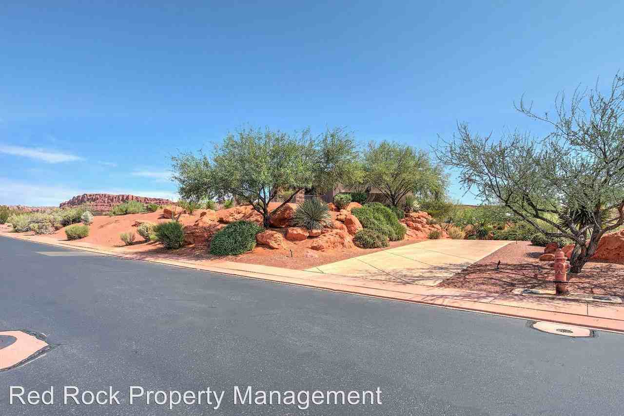 2074 Anasazi Trail - Photo 3 of 50