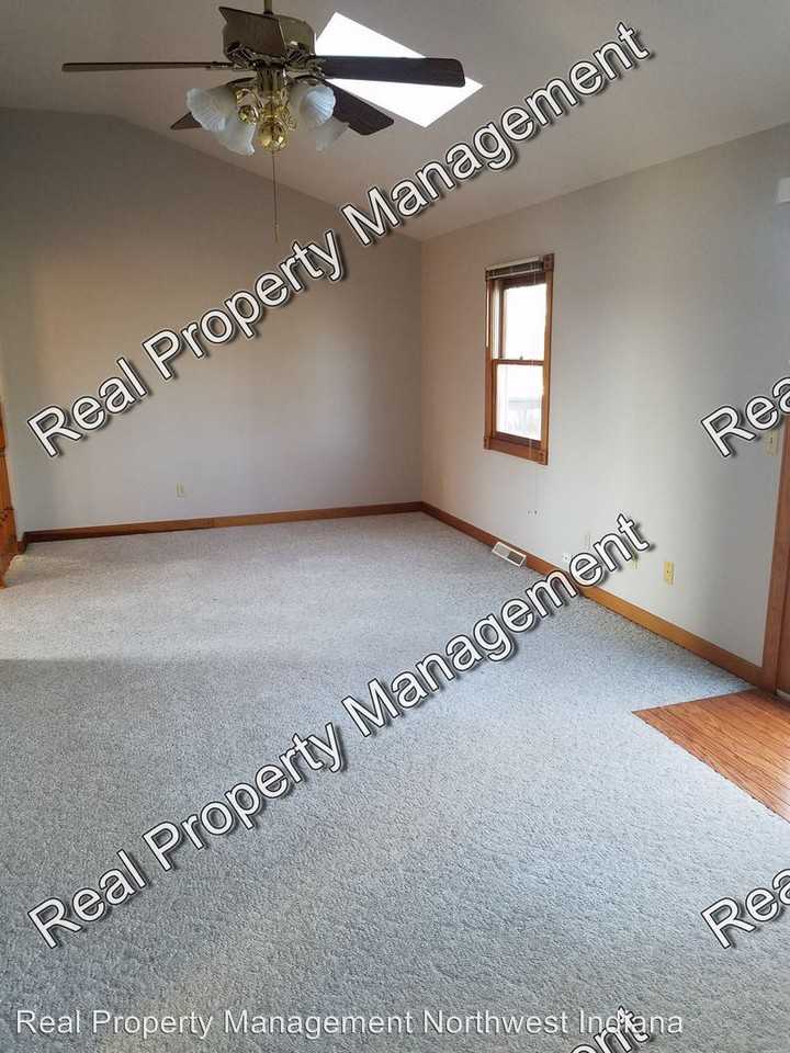 664 Eastwood Drive - Photo 2 of 15