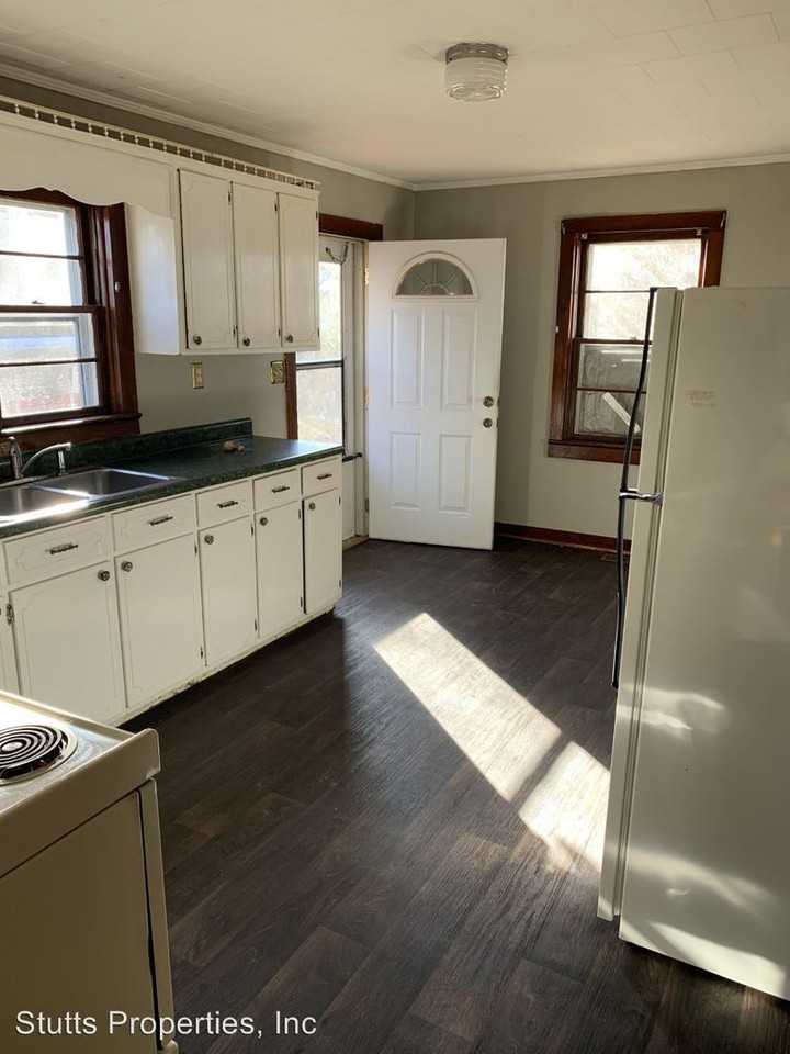 200 County Road 580 - Photo 2 of 8