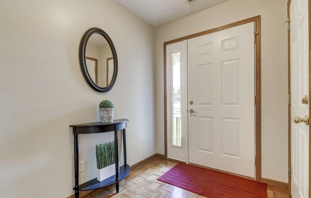 219 Eagle Ridge Dr. - Photo 2 of 12