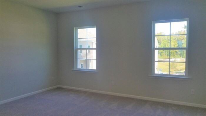 365 Spindlewood Way - Photo 2 of 6