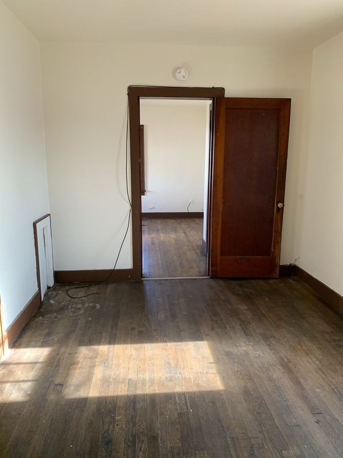 2015 Lamar Avenue - Photo 2 of 5