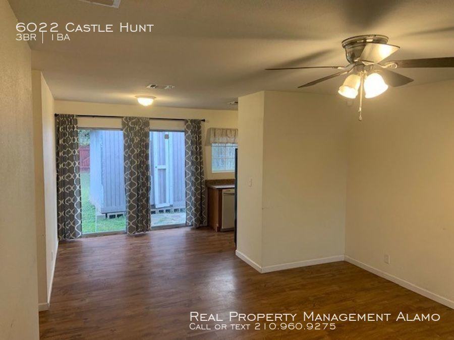 6022 Castle Hunt - Photo 3 of 30