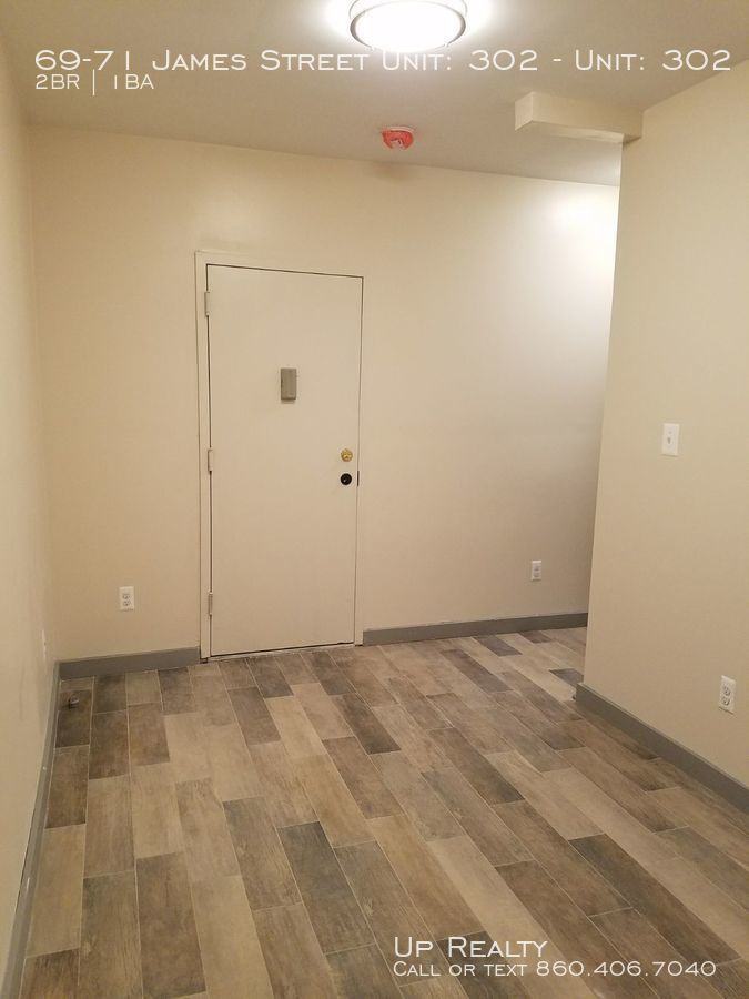 69-71 James St Unit 302 #302 - Photo 3 of 8