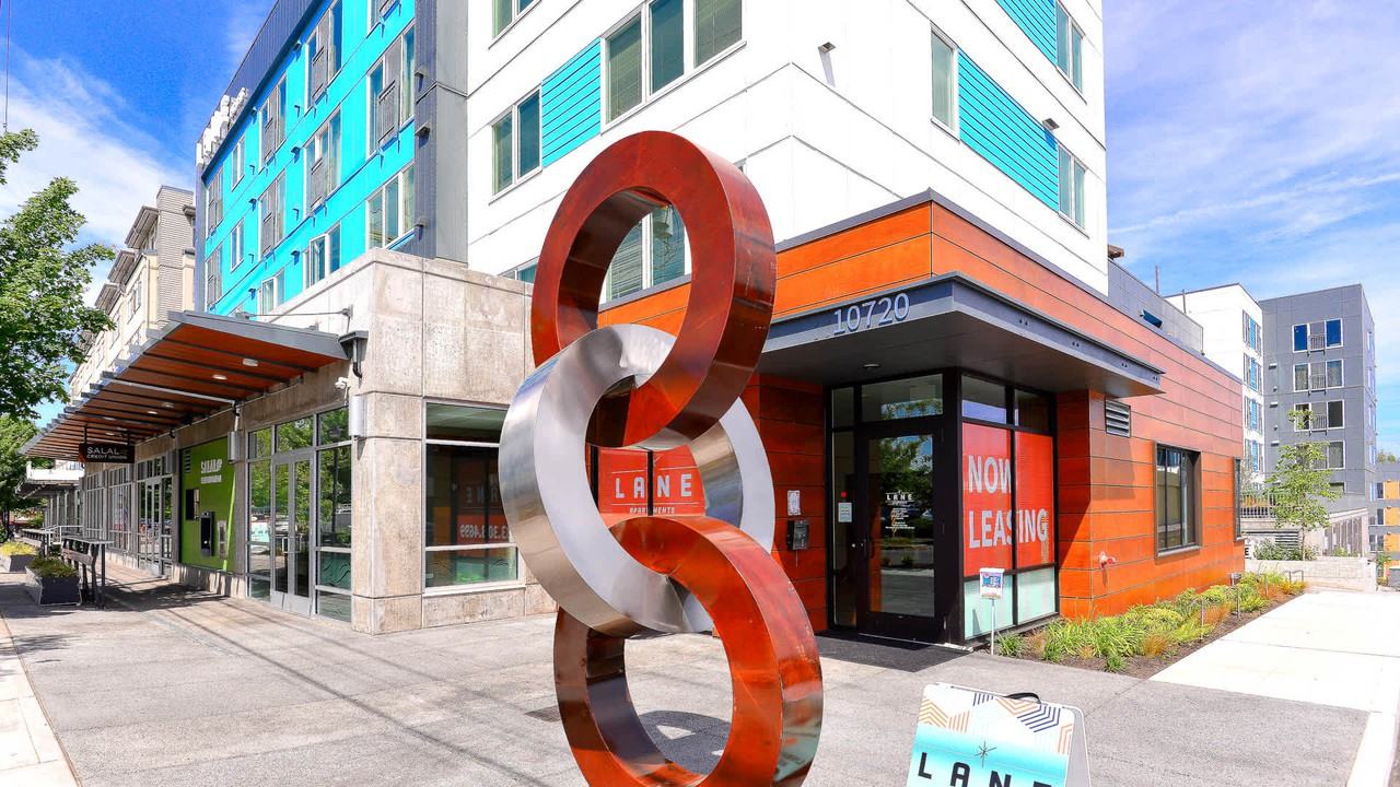 Lane - Photo 2 of 50