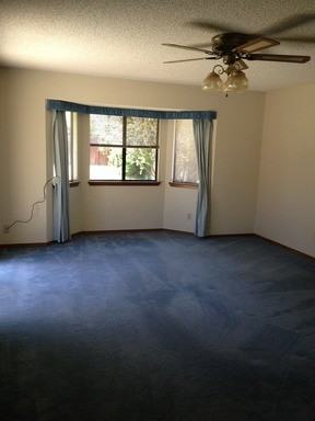 925 Harrison Dr - Photo 2 of 6