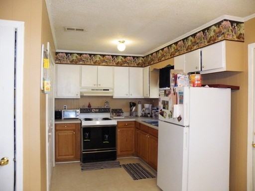 310 W Hayes St - Photo 3 of 5