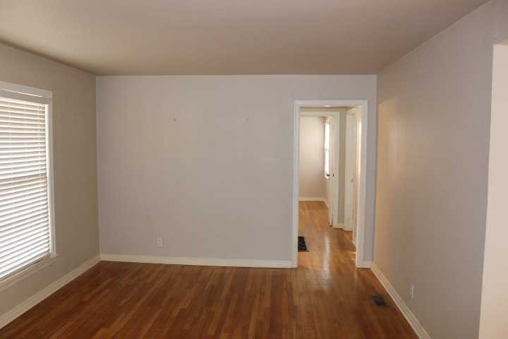 3126 Northwest 49th Street - Photo 3 of 16