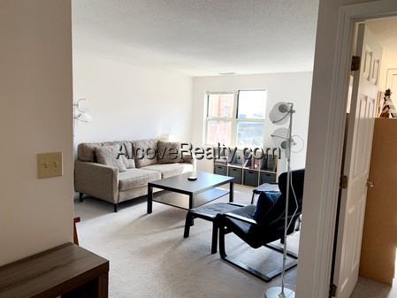 175 Beacon Street #102 - Photo 2 of 6
