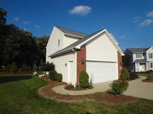 11511 Elizabeth Cir - Photo 2 of 52