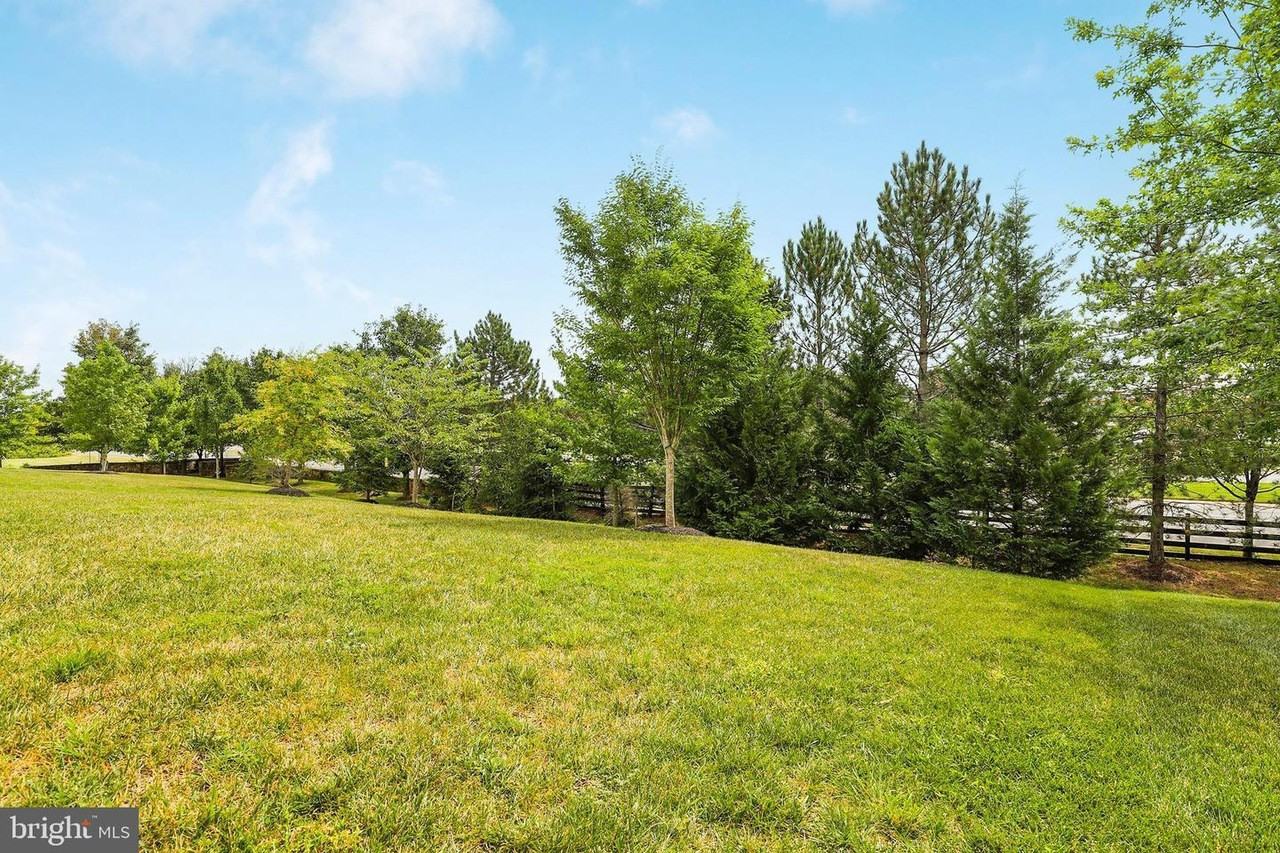 9430 Merrimont Trace Cir - Photo 2 of 27