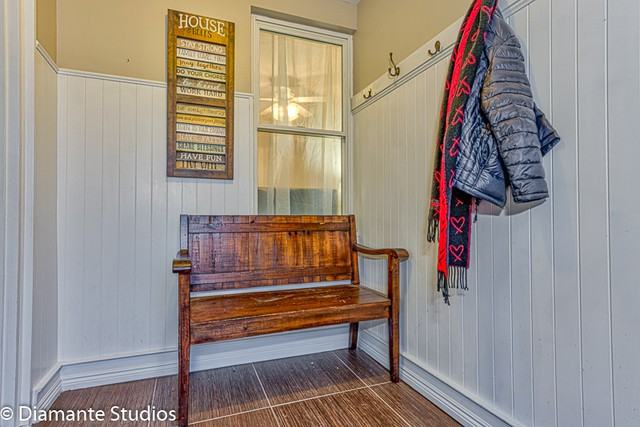 328 S Michigan Ave - Photo 3 of 23