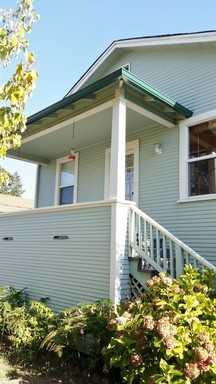 230 Boyce St - Photo 2 of 11