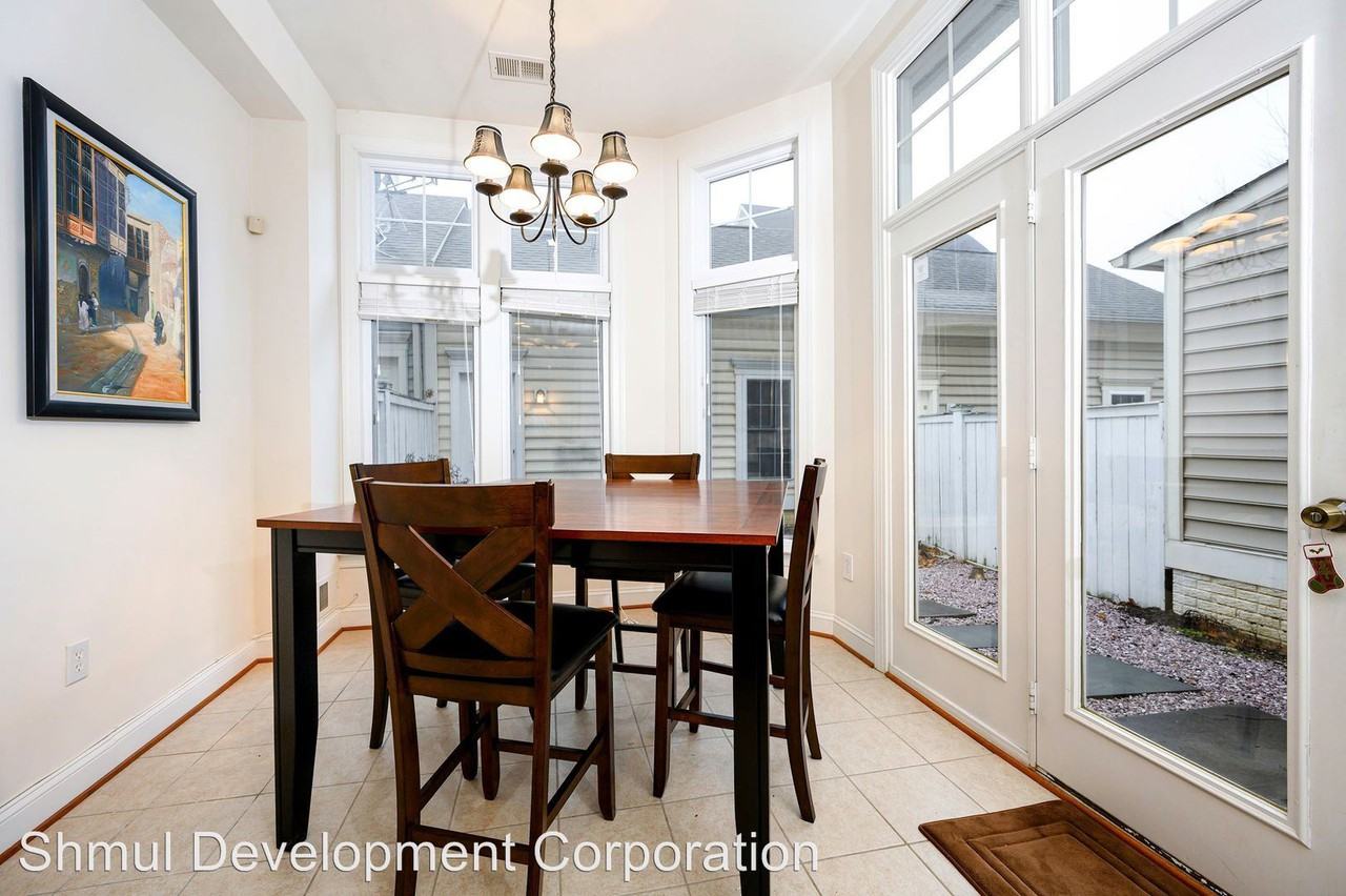 1805 Piccard Drive Rockville - Photo 2 of 50