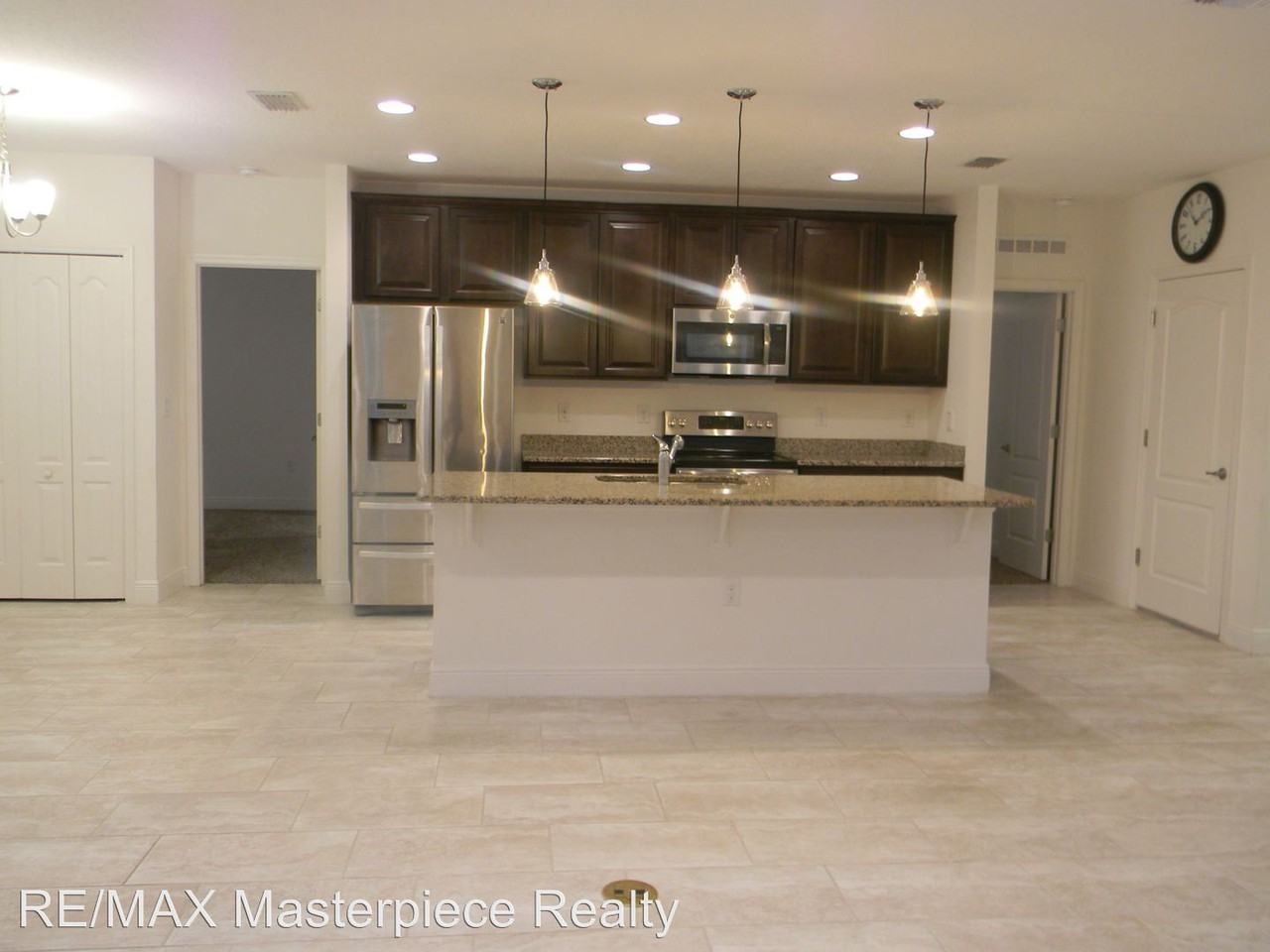 1673 Sw Meridian Ave - Photo 3 of 14